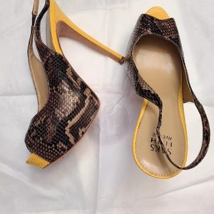 Yellow leather snake embossed platform shoes